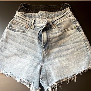 American Eagle size 2 shorts